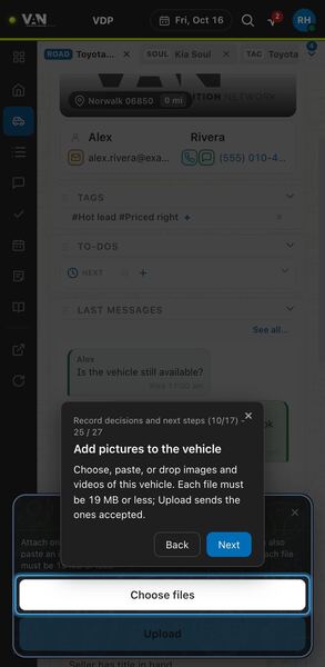 Screenshot: Add pictures to the vehicle